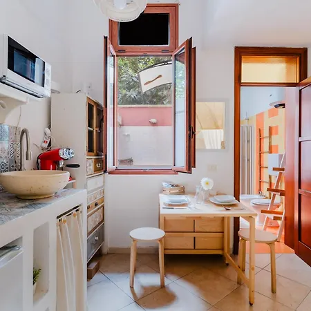 Corte Volturio By Barbarhouse *